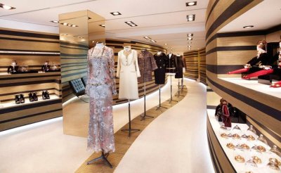 Photo du pop up store/magasin éphémère Chanel à Cannes