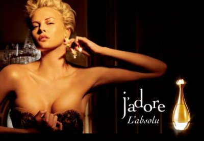 Charlize Theron pour J’Adore Dior