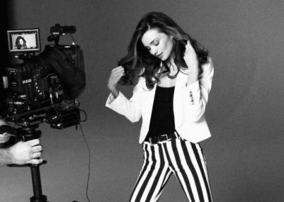 Miranda Kerr, premier shooting pour Mango !