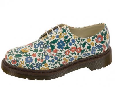 La chaussure Dr Martens « Martens Flower »