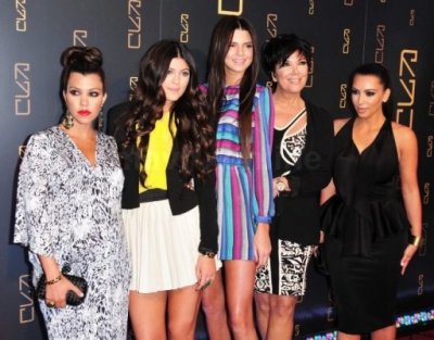 Les filles Kardashian et Jenner à l’ouverture du restaurant Ryu à New York