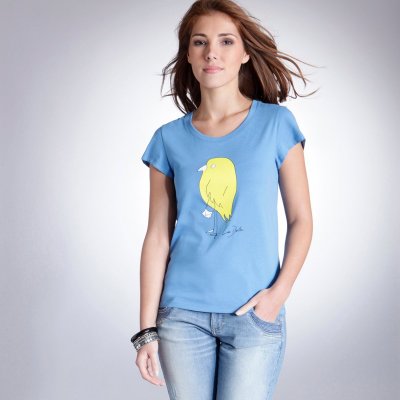 Tee shirt Lou Doillon femme bleu imprimé poussin jaune signe collection été 2011