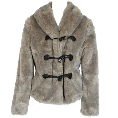 Le duffel-coat en fausse fourrure de Pimkie : sublime