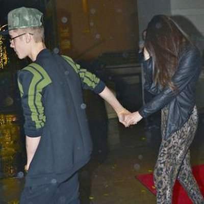 Justin Bieber et Selena Gomez, main dans la main après un diner romantique !