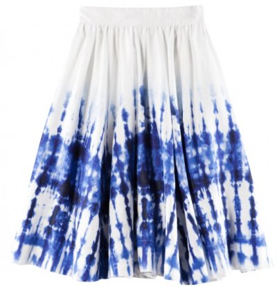 H&M collection femme plage WaterAid 2011 jupe blanche imprimé tie and dye bleu