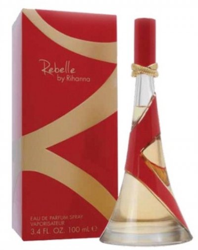 Le nouveau parfum de Rihanna : Rebelle