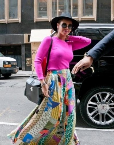 Beyoncé en tenue color block