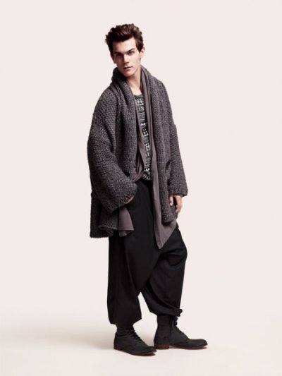 Gilet grosses mailles sarouel noir homme H&M collection automne hiver 2010 2011