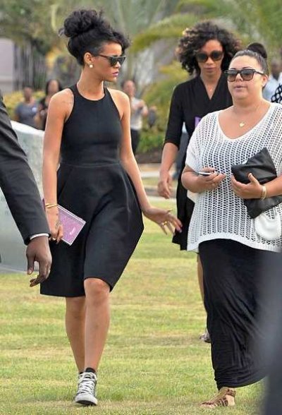 Le look improbable de Rihanna à l’enterrement de sa grand-mère