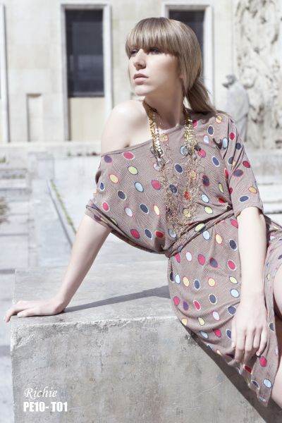 RICHIE, tunique marron à pois multicolore RICHIE, tunique marron à pois multicolore (135€)