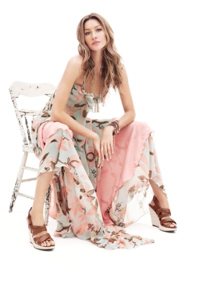 Robe longue volantée à fines bretelles imprimé floral Gisèle Bundchen printemps-été 2011 H&M