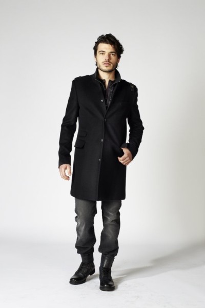 Manteau et bottes noires IKKS collection automne hiver 2010-2011