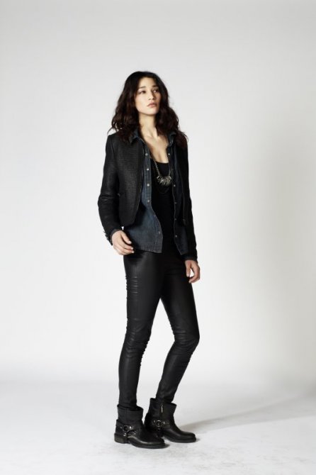 Jeans en cuir et veste en jeansIKKS collection femme automne-hiver 2010-2011