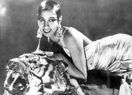 Joséphine Baker, la célèbre meneuse de Revue