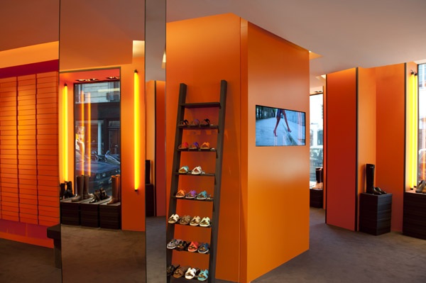 L’ « Orange Hermès » en fond de décor