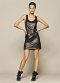Robe courte noire argentée de forme évasée 