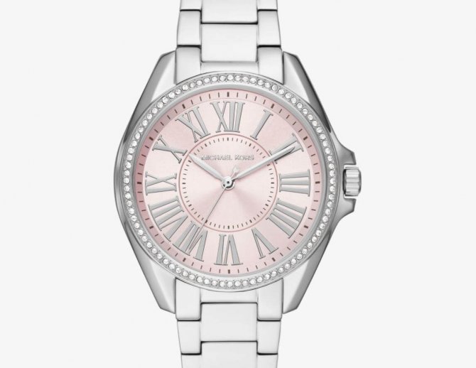 Montre Michael Kors argentée à pierres pavées